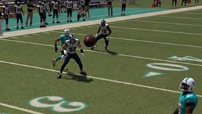 Madden NFL 16 - motion shifting receiver 1