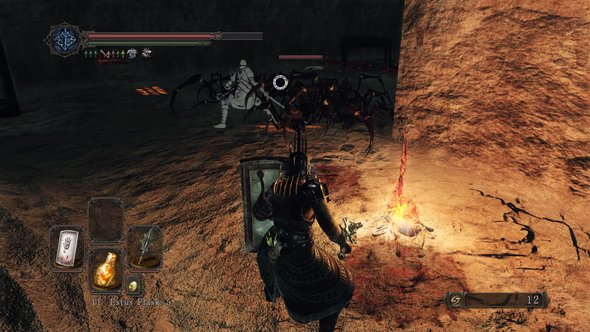 Dark Souls II: Scholar of the First Sin - spider mobs at a bonfire