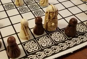 Hnefatafl - disarmed king