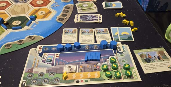 Settlers of Catan: New Energies - high local footprint