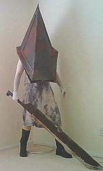 My Pyramid Head cosplay (2010-2011)