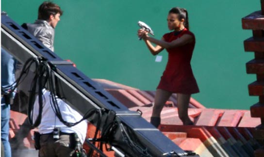 Star Trek 12 - Benedict Cumberbatch battling Uhura